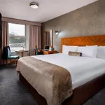 Treacys & Leisure Centre 3*