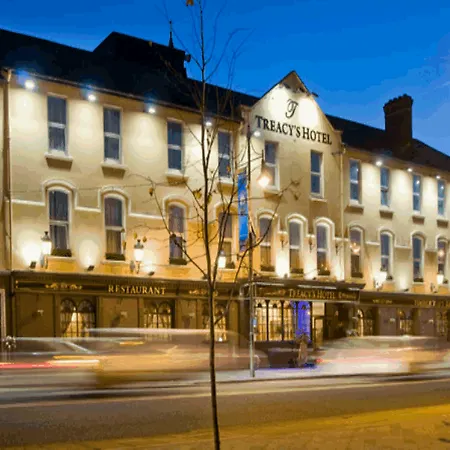 Treacys & Leisure Centre 3*