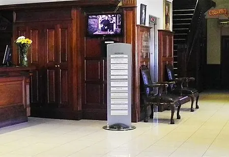 Treacys & Leisure Centre Otel Waterford