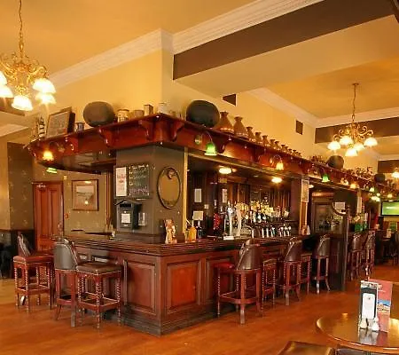 Otel Treacys & Leisure Centre 3*