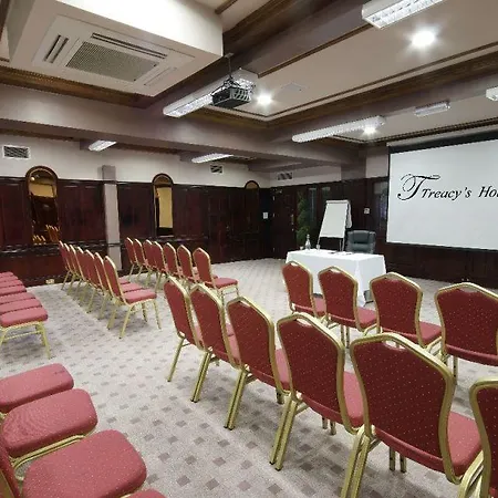 Treacys & Leisure Centre