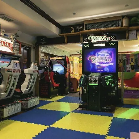 Treacys & Leisure Centre Ξενοδοχείο 3*