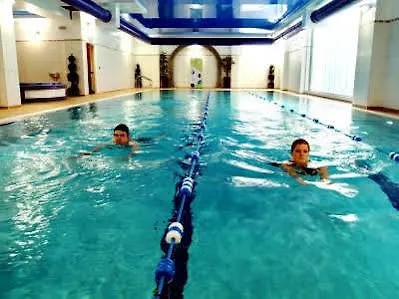 Treacys & Leisure Centre Отель Вотафорд