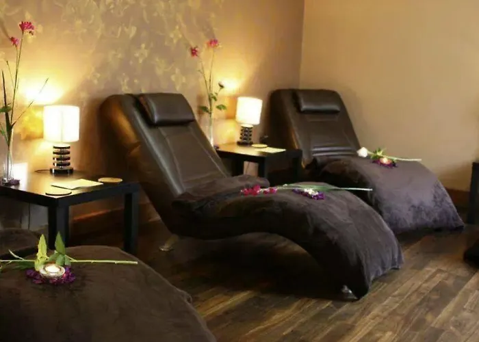 Treacys & Leisure Centre