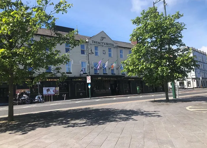 Treacys & Leisure Centre 3* Вотафорд