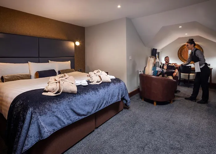 Treacys & Leisure Centre Вотафорд