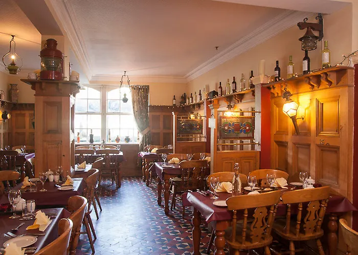 Treacys & Leisure Centre